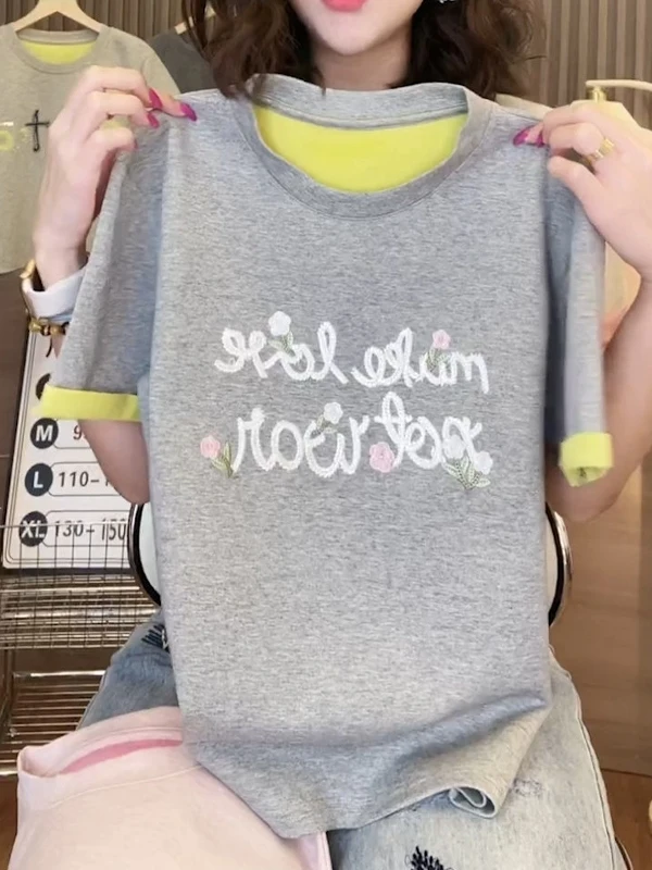 plus Size Embroidered Short Sleeve T-Shirt Women's Casual Loose Summer New Style Creative Pattern Korean Style round Neck Top
plus Size Embroidered Short Sleeve T-Shirt Women's Casual Loose Summer New Style Creative Pattern Korean Style round Neck Top