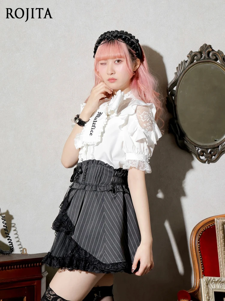 Japanese Mines Ruffle Edge Off-the-shoulder Bow Sweet Short-sleeved Top Gothic Embroidered Shirt White Shirt Women
Japanese Mines Ruffle Edge Off-the-shoulder Bow Sweet Short-sleeved Top Gothic Embroidered Shirt White Shirt Women