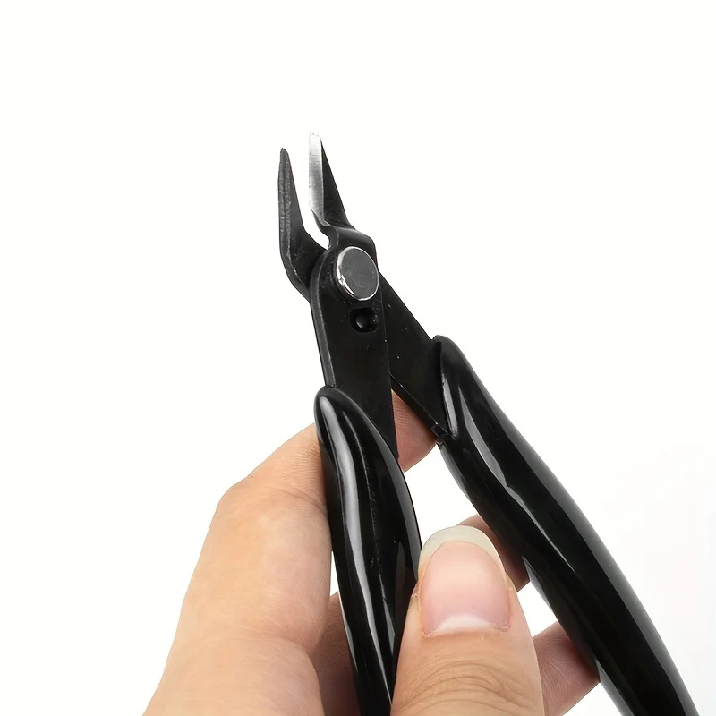 1 pcs Hair Extension Tool Keratin Bond Cutting Pliers Hair Extension Pliers Cutter Keratin Pre- bonded Extensions Beauty Salon
1 pcs Hair Extension Tool Keratin Bond Cutting Pliers Hair Extension Pliers Cutter Keratin Pre- bonded Extensions Beauty Salon