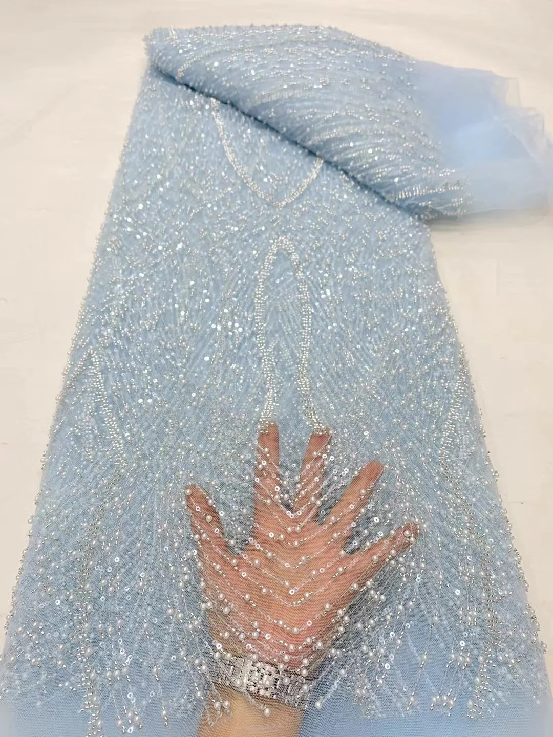 High Quality African Sequins Tulle Embroidered Groom Lace Fabric Beaded Sequins Lace Fabric For Nigerian Wedding Dress ND5921
High Quality African Sequins Tulle Embroidered Groom Lace Fabric Beaded Sequins Lace Fabric For Nigerian Wedding Dress ND5921