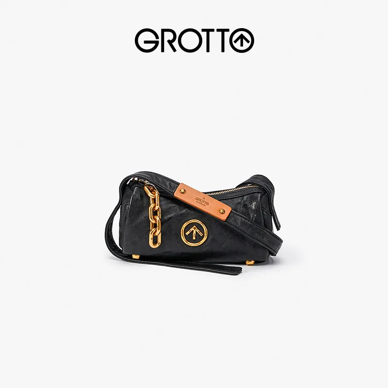 GROTTO Fashion 2025 New Genderless Black Stone Mini Wrinkled Genuine Leather Shoulder Bag
GROTTO Fashion 2025 New Genderless Black Stone Mini Wrinkled Genuine Leather Shoulder Bag