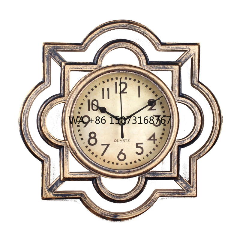 Spanish Style Modern Light Luxury Minimalist Wall Clock
Spanish Style Modern Light Luxury Minimalist Wall Clock