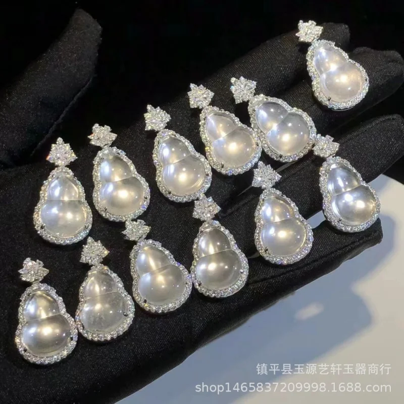 Jewelry Natural Water-Foam Jades925Silver Inlaid Calabash Pendent High Ice Fu Lu Jade Women's Necklace Comparable to Jade
Jewelry Natural Water-Foam Jades925Silver Inlaid Calabash Pendent High Ice Fu Lu Jade Women's Necklace Comparable to Jade