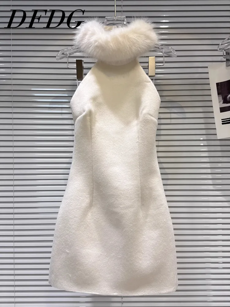 DFDG Women's Spring Summer White Faux Fur Halter Sleeveless Bodycon Mini Dress Elegant Party 2026 Trendy Feminine Fashion Dress
DFDG Women's Spring Summer White Faux Fur Halter Sleeveless Bodycon Mini Dress Elegant Party 2026 Trendy Feminine Fashion Dress