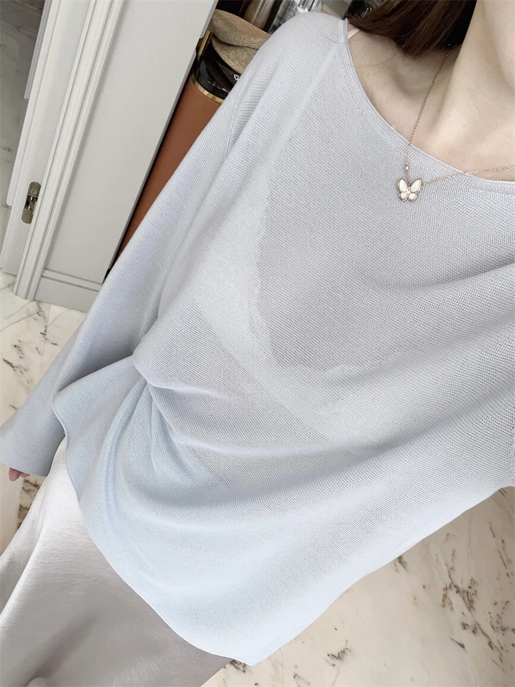 Новая летняя женская футболка из прохладного шелка с круглым вырезом, мягкая на ощупь, премиум-класса, для комфортного отдыха
Новая летняя женская футболка из прохладного шелка с круглым вырезом, мягкая на ощупь, премиум-класса, для комфортного отдыха