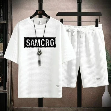 2026 New Men's Waffle Fabric Tracksuit SAMCRO Distressed Print T Shirt Shorts Two Piece Set Streetwear
2026 New Men's Waffle Fabric Tracksuit SAMCRO Distressed Print T Shirt Shorts Two Piece Set Streetwear