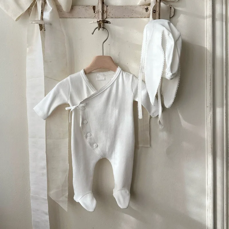 Новинка 2026 года: Весенний комбинезон-слип с длинным рукавом для малышей, хлопковый, для мальчиков и девочек, однотонный, с закрытыми ножками, для новорожденных, детская одежда
Новинка 2026 года: Весенний комбинезон-слип с длинным рукавом для малышей, хлопковый, для мальчиков и девочек, однотонный, с закрытыми ножками, для новорожденных, детская одежда