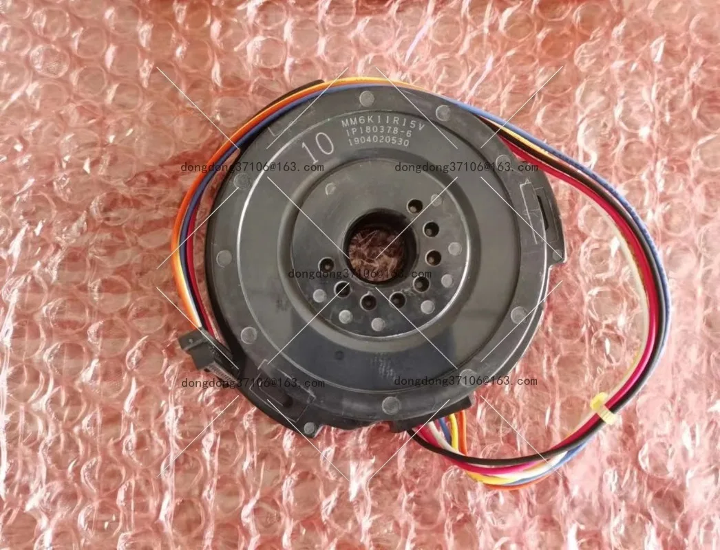 Air conditioning accessories 1P180378-6 fan motor 1P303702-7 fan motor FTXP336RC
Air conditioning accessories 1P180378-6 fan motor 1P303702-7 fan motor FTXP336RC
