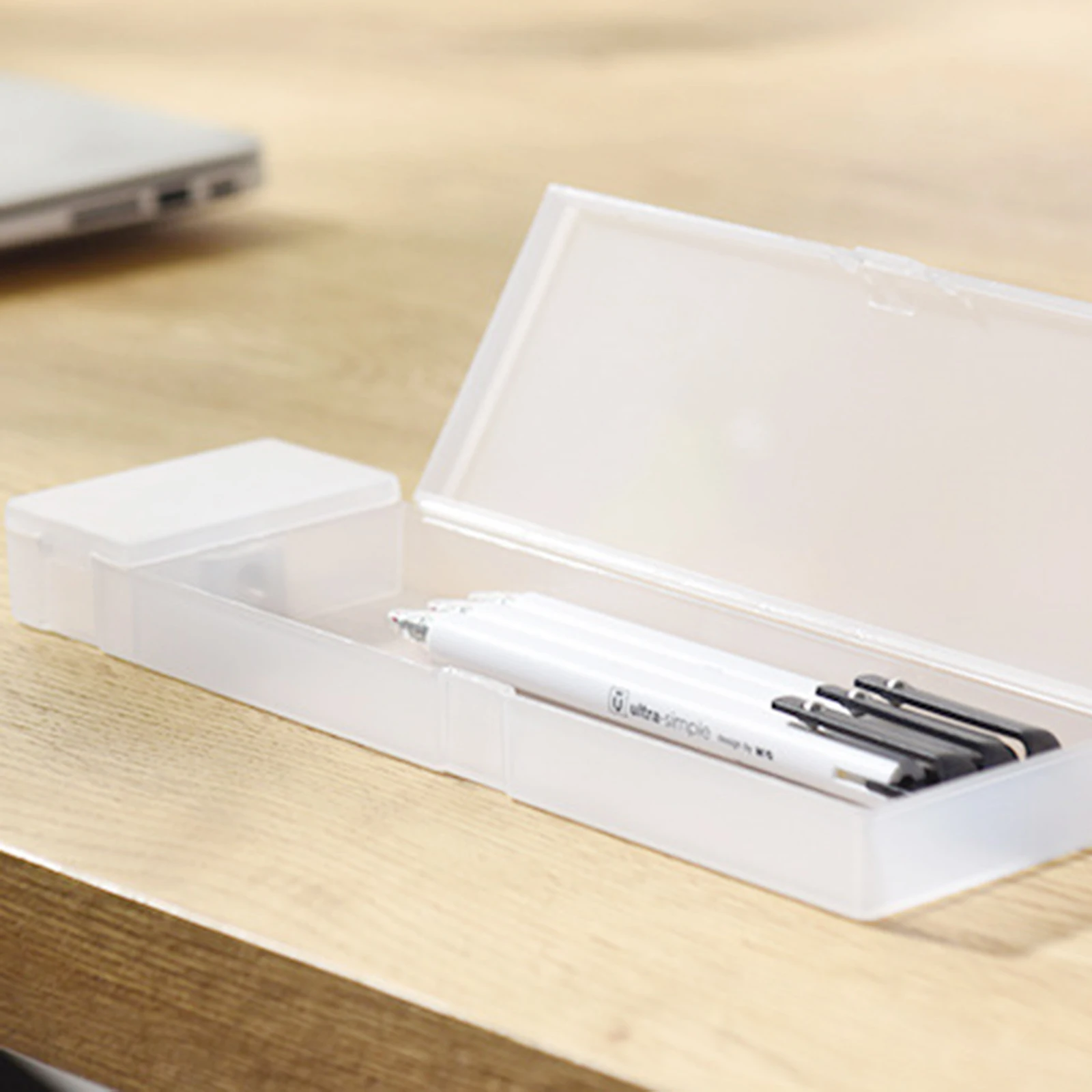 4 Pcs Large Capacity Pencil Case Durable Plastic Container Semi Transparent Portable Pen Holder School Accessories Students
4 Pcs Large Capacity Pencil Case Durable Plastic Container Semi Transparent Portable Pen Holder School Accessories Students