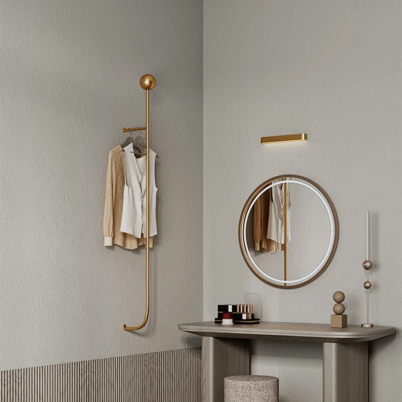 Nordic Iron Art Coat Rack Wall Mounted Entryway Clothes Hanging Modern Bedroom Clothes Rack Simple Garment Organizer Hotel Decor
Nordic Iron Art Coat Rack Wall Mounted Entryway Clothes Hanging Modern Bedroom Clothes Rack Simple Garment Organizer Hotel Decor