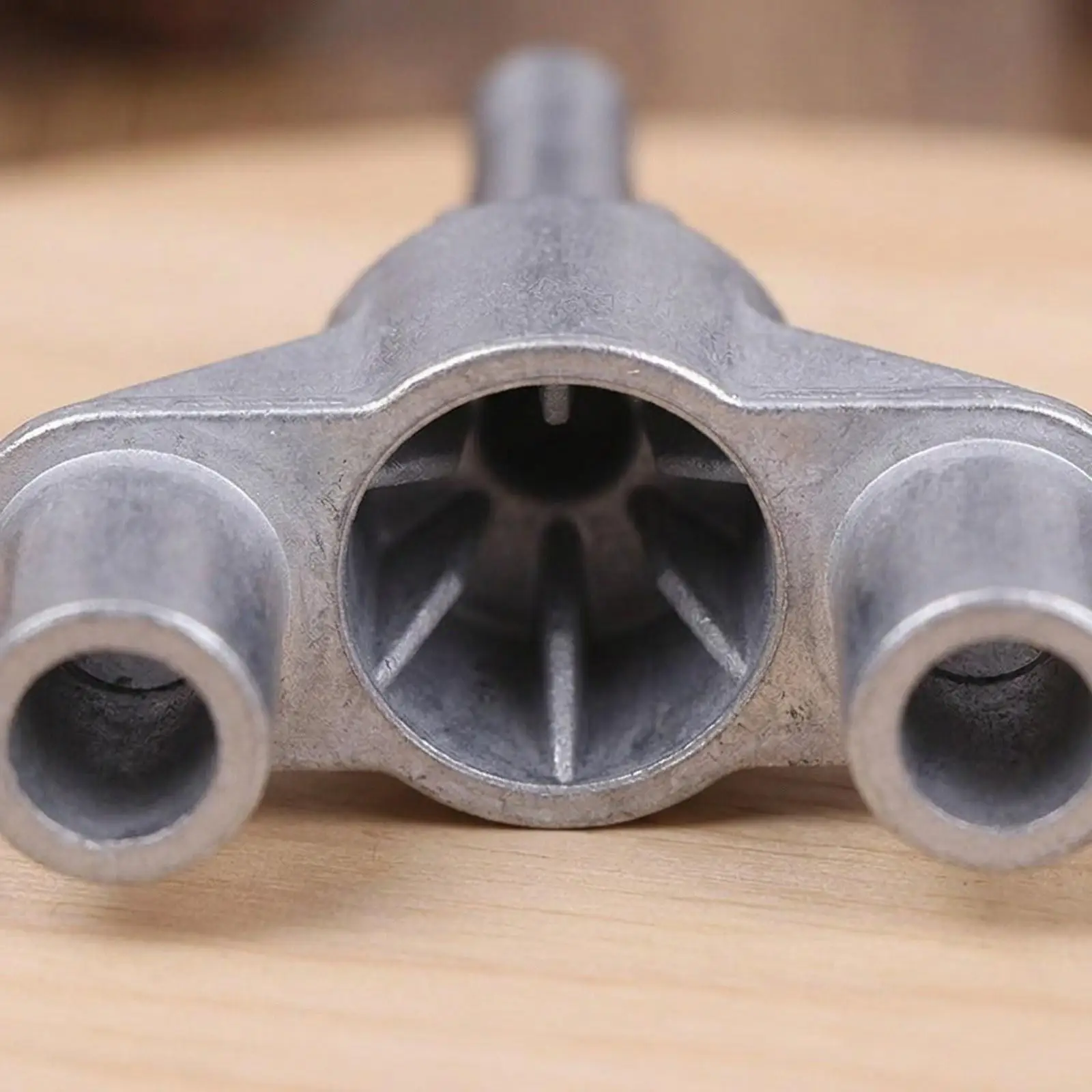 Metal Drive Shaft Bearing Horn Replacement for Car Wash Machine High Pressure Gear Plate Repair Part
Metal Drive Shaft Bearing Horn Replacement for Car Wash Machine High Pressure Gear Plate Repair Part