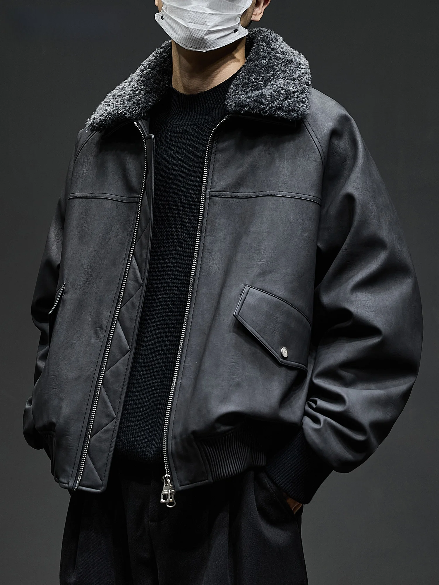 GURBAKS Winter New Men's Loose Faion Retro Collar down Jaet PU Leather Coat Ci Casual Long Sve Zipper Closure Regula...
GURBAKS Winter New Men's Loose Faion Retro Collar down Jaet PU Leather Coat Ci Casual Long Sve Zipper Closure Regula...