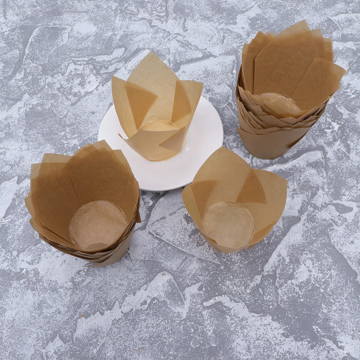 100 Pcs Cupcake Liners Tulip Shape Baking Cups Mini Muffin Wrappers Wedding Party Decorations Cake Tray Flower Design
100 Pcs Cupcake Liners Tulip Shape Baking Cups Mini Muffin Wrappers Wedding Party Decorations Cake Tray Flower Design