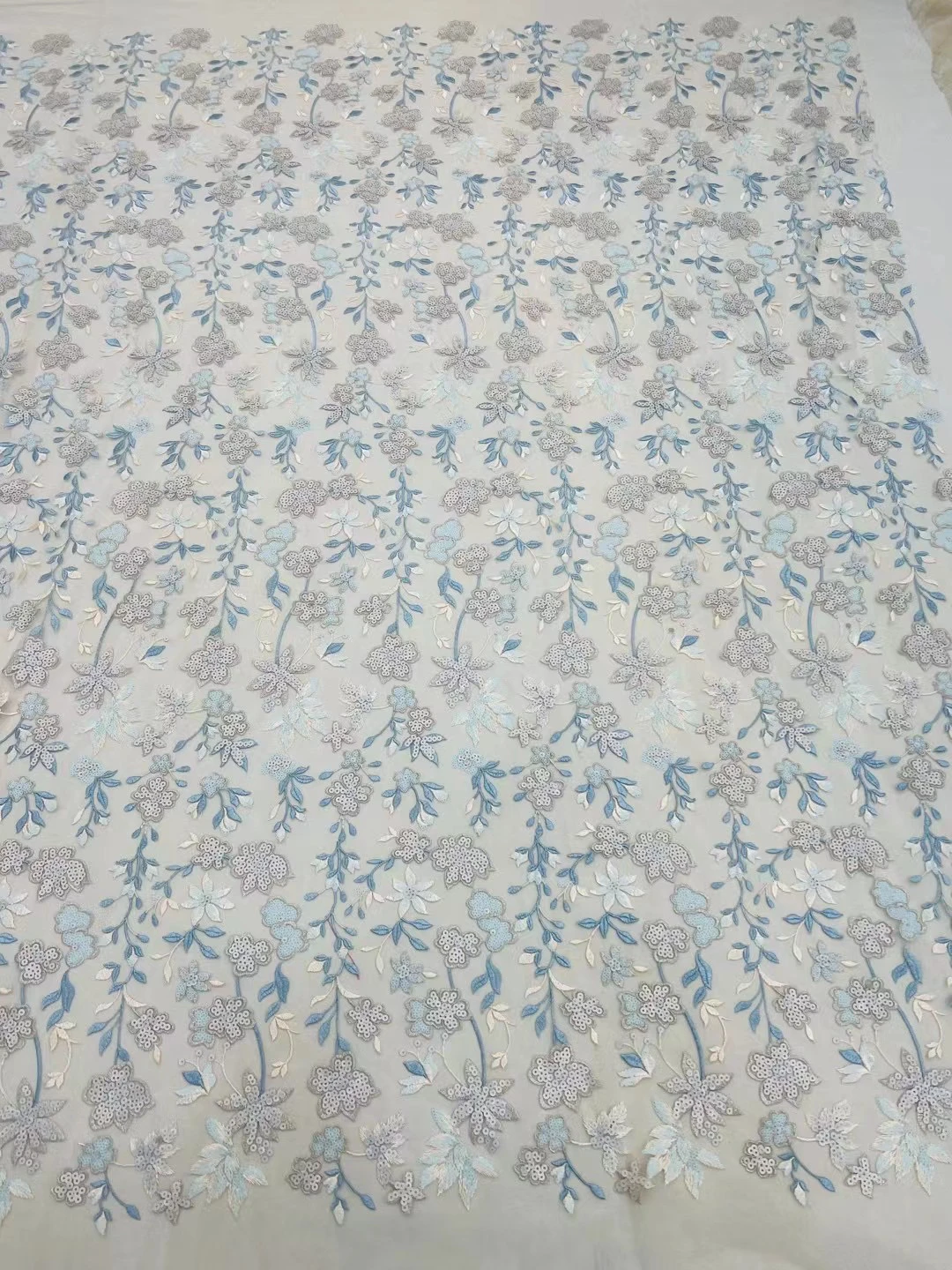 2024 New to Light purple and light blue 3D embroidery French Mesh luxury sequin African tulle lace fabric women's wedding dress
2024 New to Light purple and light blue 3D embroidery French Mesh luxury sequin African tulle lace fabric women's wedding dress
