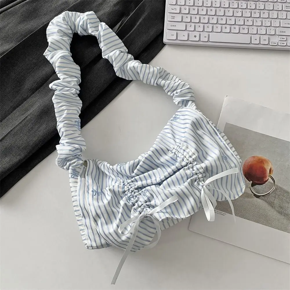 Casual Sweet Pleated Shoulder Bag Nylon Bowknot Bow Tote Bag Stripe Pastoral Style Fresh Lace Handbag Daily
Casual Sweet Pleated Shoulder Bag Nylon Bowknot Bow Tote Bag Stripe Pastoral Style Fresh Lace Handbag Daily
