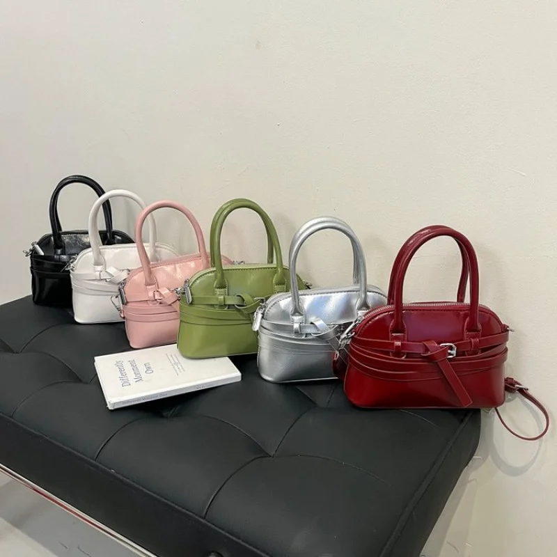 Fashionable Leather Women's Crossbody Bag Luxury Brand Famous Designer Elegant Crossbody Trendy Daily Bag
Fashionable Leather Women's Crossbody Bag Luxury Brand Famous Designer Elegant Crossbody Trendy Daily Bag