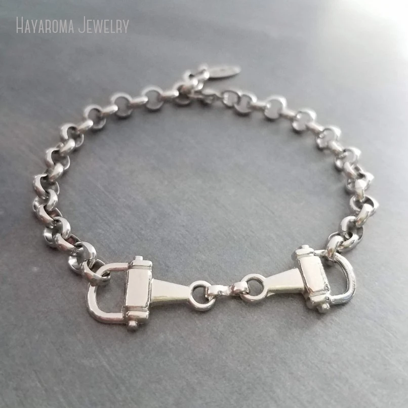 10Pcs Equestrian Stirrup Jewelry Snaffle English Riding Horsebit Snafflebit Charm Bracelet
10Pcs Equestrian Stirrup Jewelry Snaffle English Riding Horsebit Snafflebit Charm Bracelet