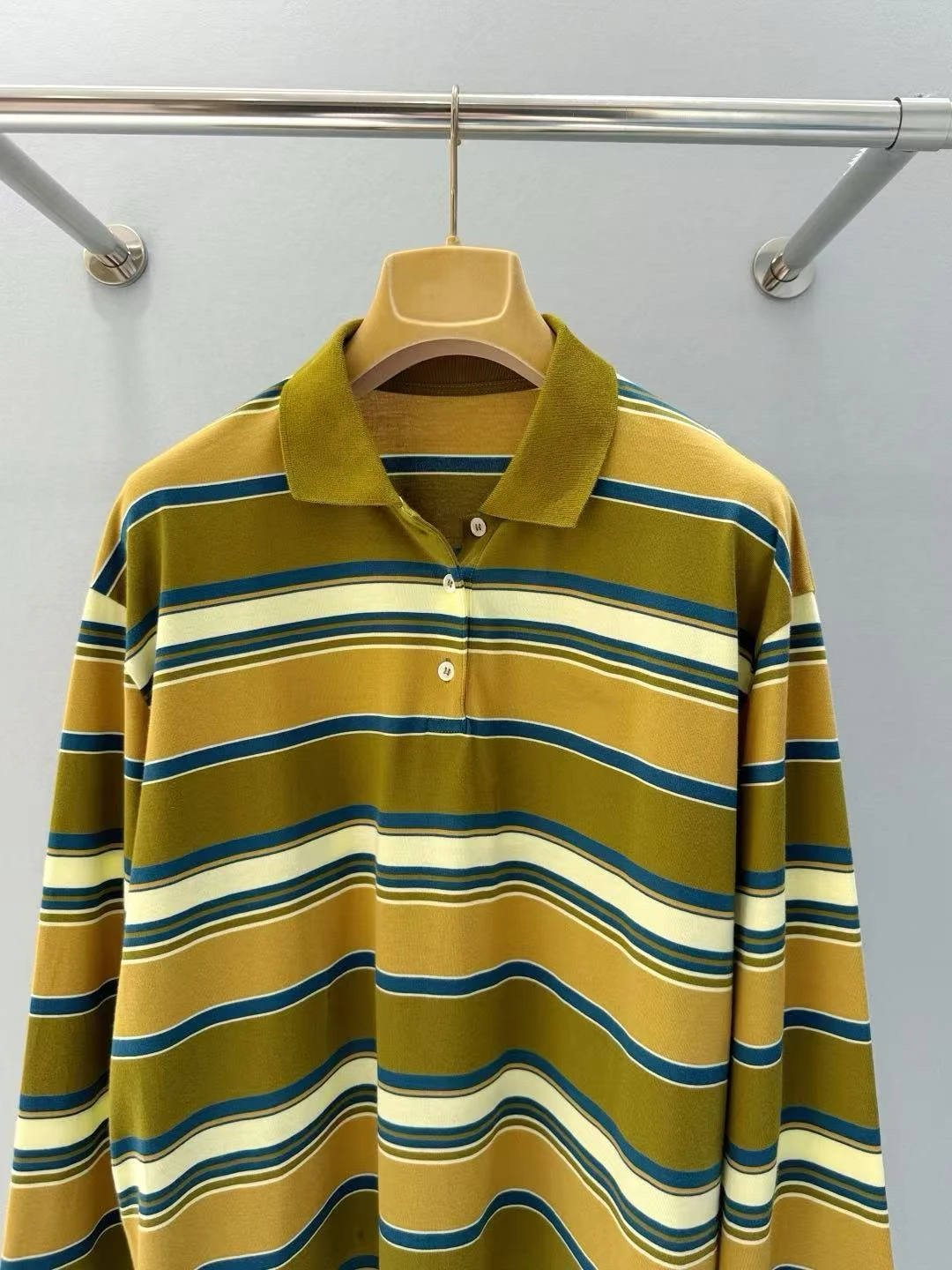 Unisex style. Classic cotton knit striped polo shirt. New spring and summer style. Simple and fashionable.
Unisex style. Classic cotton knit striped polo shirt. New spring and summer style. Simple and fashionable.