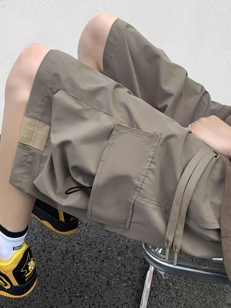 Мужские повседневные брюки Paul Frank свободного кроя, летние, тонкие, в стиле High Street, с множеством карманов, длиной до колена, из дышащего полиэстера
Мужские повседневные брюки Paul Frank свободного кроя, летние, тонкие, в стиле High Street, с множеством карманов, длиной до колена, из дышащего полиэстера