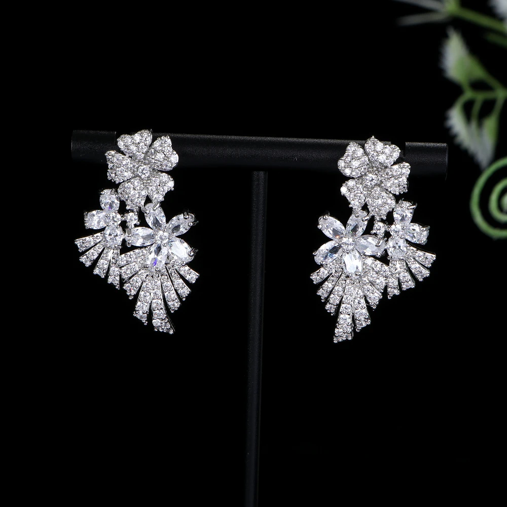 Luxury Geometric Cubic Zircon Flower Earring For Women Dubai Bridal Statement Earring Aretes De Mujer Modernos E10316
Luxury Geometric Cubic Zircon Flower Earring For Women Dubai Bridal Statement Earring Aretes De Mujer Modernos E10316