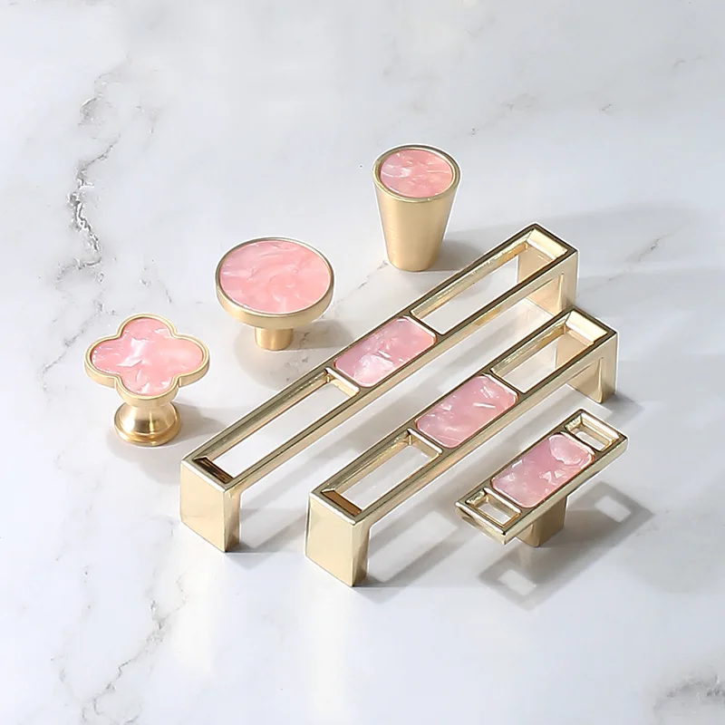 Light luxury handle, pink cabinet, wardrobe, door handle, children's room, creative handle, girl
Light luxury handle, pink cabinet, wardrobe, door handle, children's room, creative handle, girl
