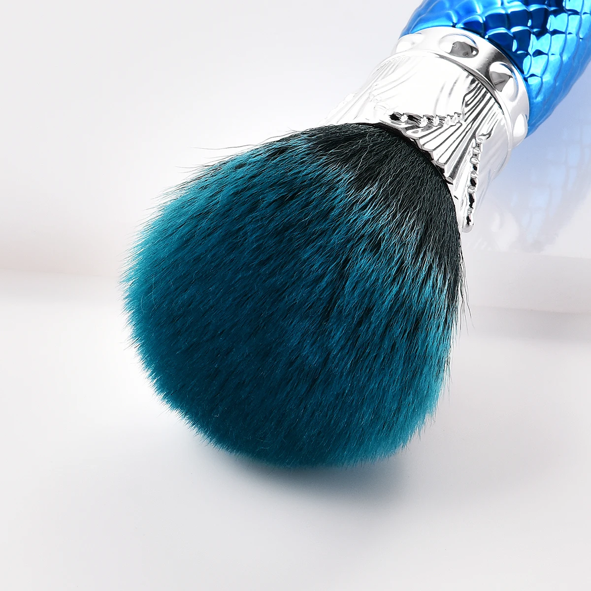 makeup professional makeup brush cosmetics brush powder brush makeup brush for woman
makeup professional makeup brush cosmetics brush powder brush makeup brush for woman