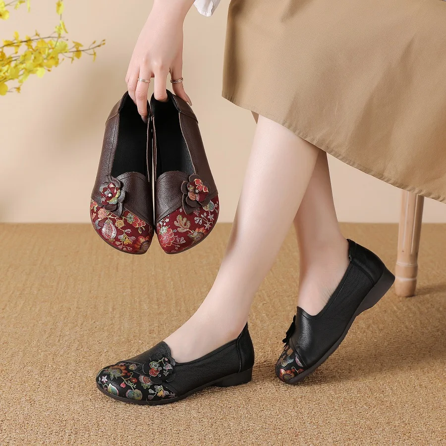 Vintage Floral Embroidery Flats Ladies Good Leather Moccasins Shoes Woman Comfy Gift For Mom Casual Long Walking Shoes Mom Flats
Vintage Floral Embroidery Flats Ladies Good Leather Moccasins Shoes Woman Comfy Gift For Mom Casual Long Walking Shoes Mom Flats