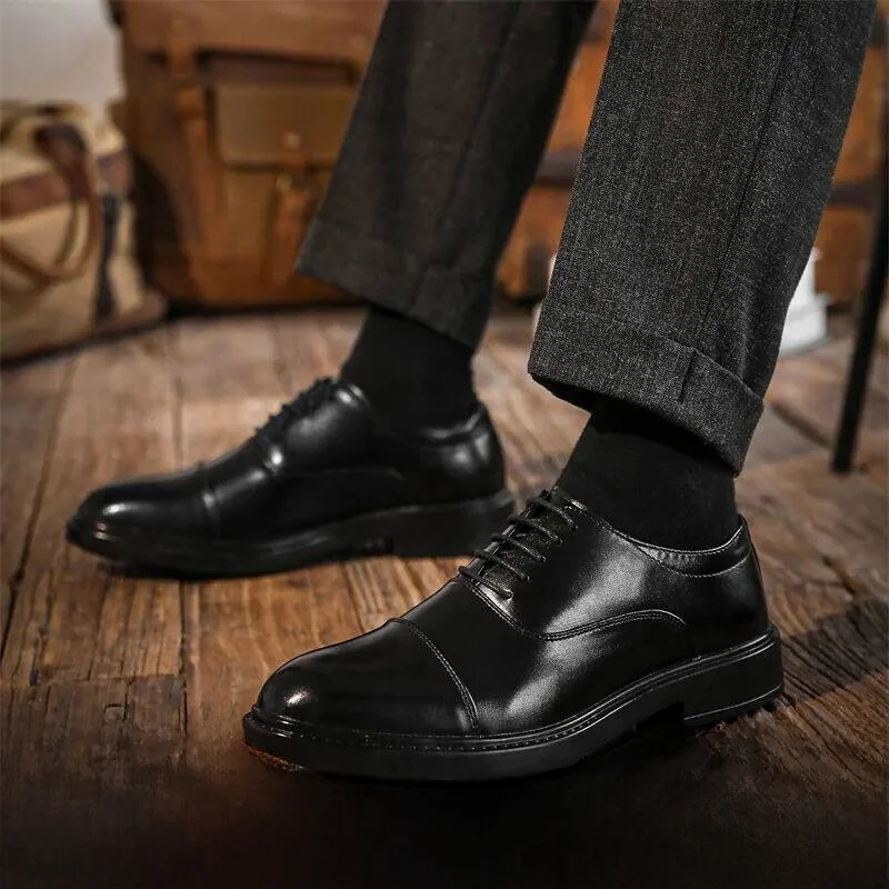 Ele Leather Ox oes for Men Casual Rubber Bot Double Layer Cowhide Tee Bule Faionable Flat Footwear
Ele Leather Ox oes for Men Casual Rubber Bot Double Layer Cowhide Tee Bule Faionable Flat Footwear