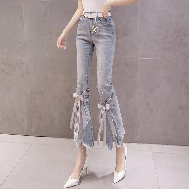 2024 summer women high waisted rhinestone butterfly ripped tassel flare jeans , korean slime woman caprics denim trousers
2024 summer women high waisted rhinestone butterfly ripped tassel flare jeans , korean slime woman caprics denim trousers