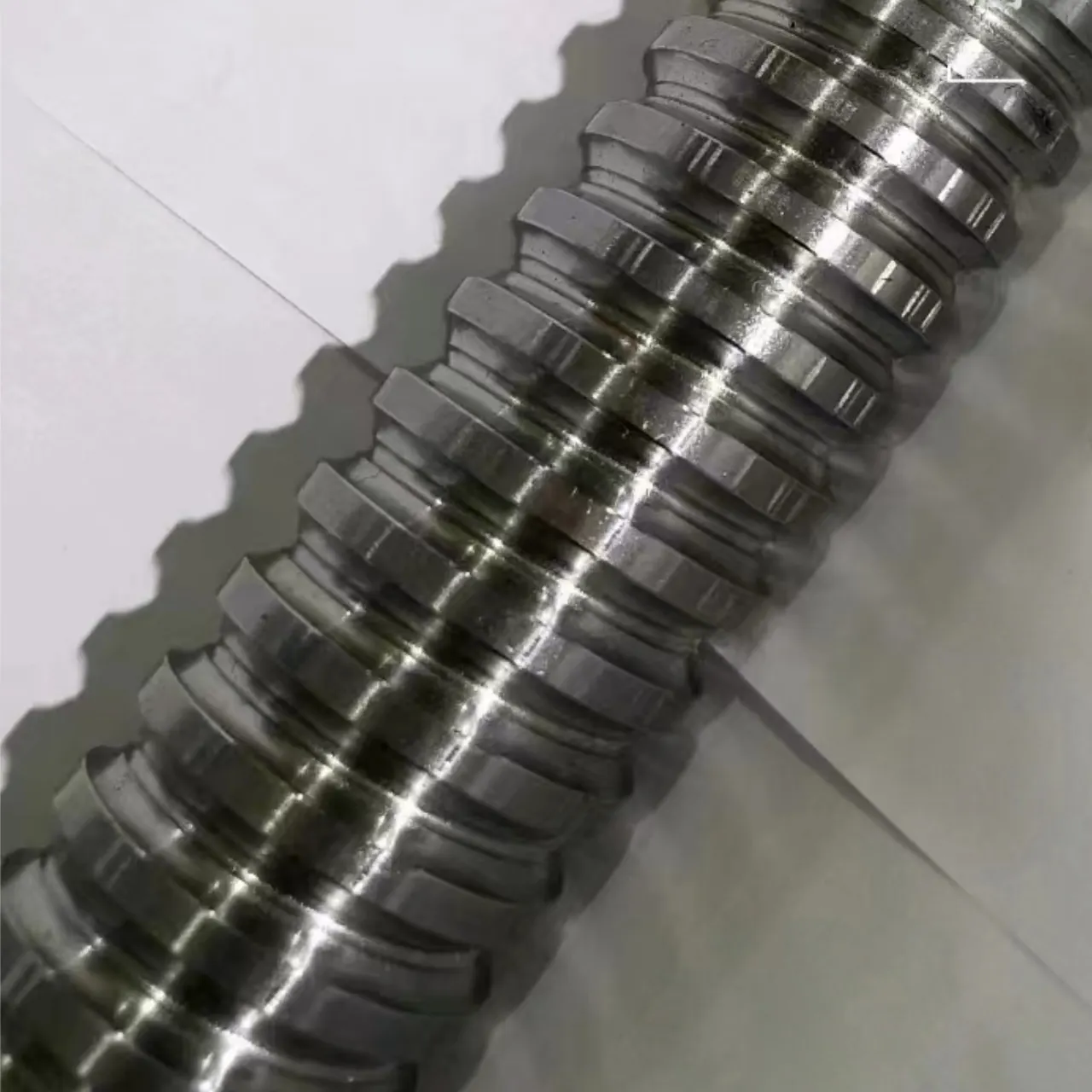 BOSU Customised C3 C5 Precision Large Lead Pitch High Rigid Ballscrew SSR5020 With Nut Ball Screws Grinding Lead Screw for Cnc
BOSU Customised C3 C5 Precision Large Lead Pitch High Rigid Ballscrew SSR5020 With Nut Ball Screws Grinding Lead Screw for Cnc