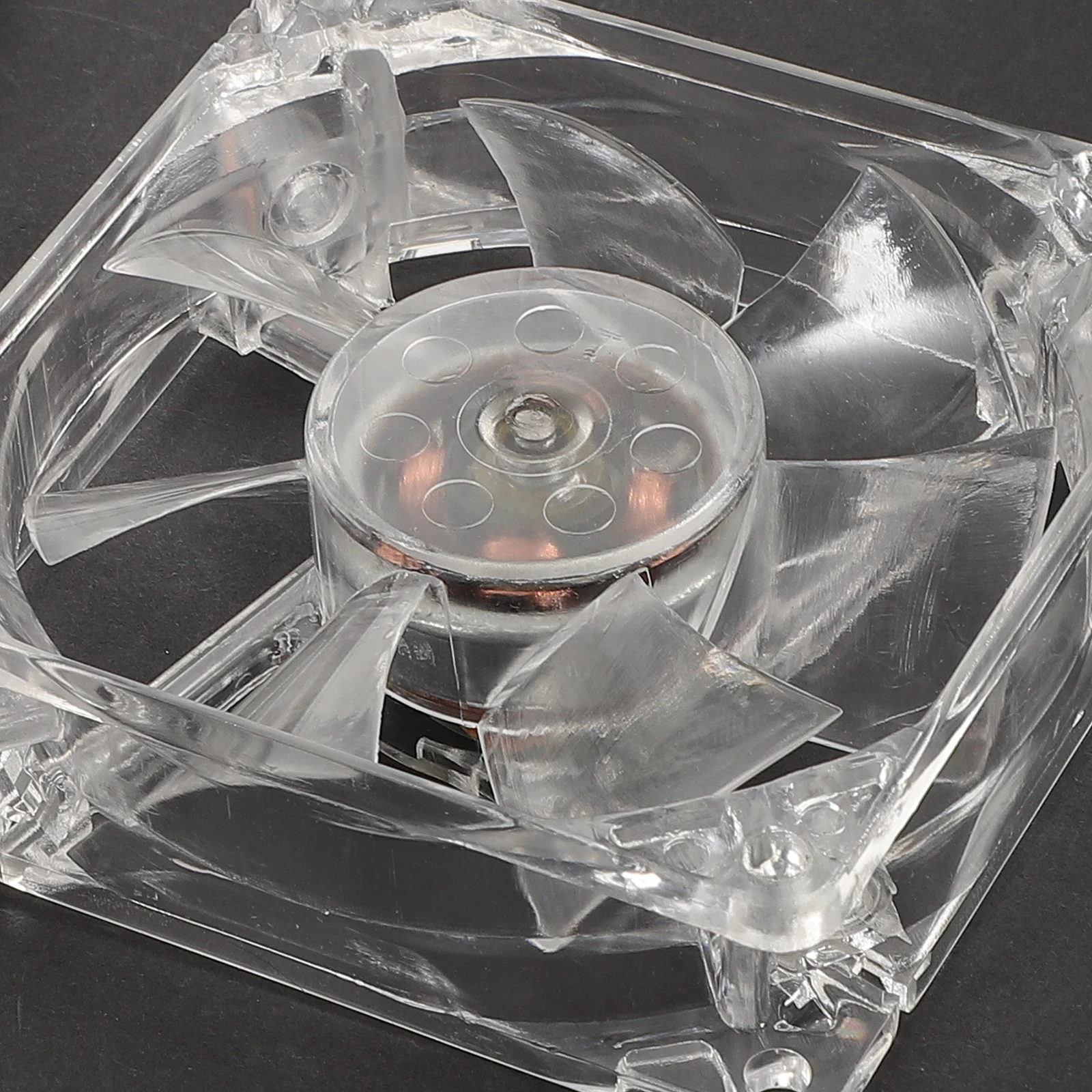 Acrylic Cage Fan Hamster Mini Pet Desktop Physical Cooling for Small Animals Practical
Acrylic Cage Fan Hamster Mini Pet Desktop Physical Cooling for Small Animals Practical
