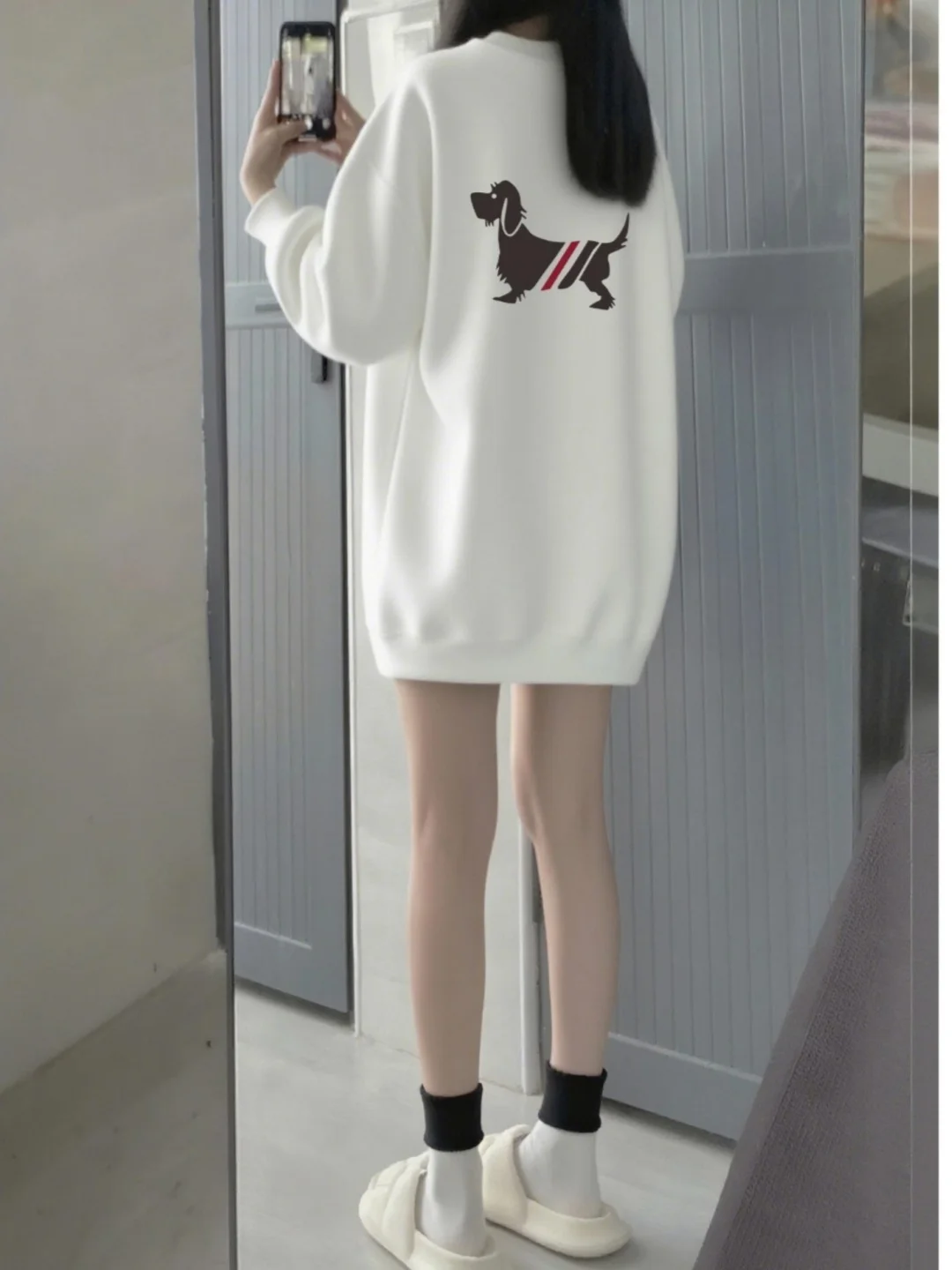 Loose Women's Hoodie Mid-Length round Ne American Retro Sle Sweatirt Butt Covering Comfortable Lazy Sle Top
Loose Women's Hoodie Mid-Length round Ne American Retro Sle Sweatirt Butt Covering Comfortable Lazy Sle Top