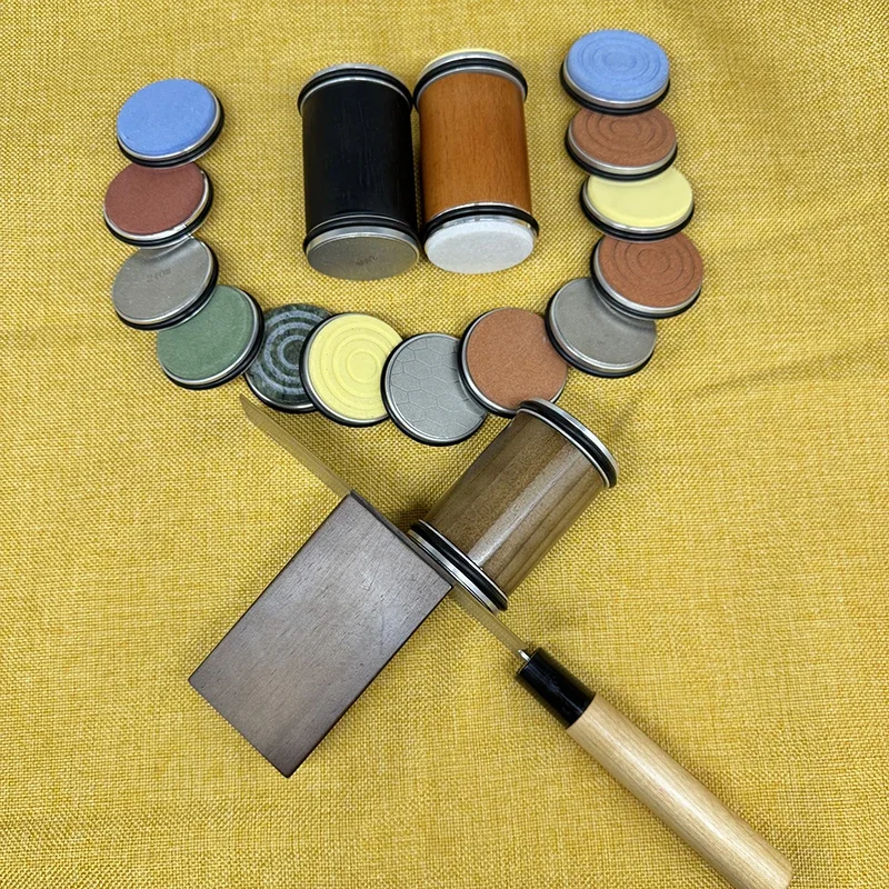 Rolling Knife Sharpener for Straight Edge Knife Sharpener Kit with 15/20° Degree Magnetic Angle for Kitchen Knives Whetstone Set
Rolling Knife Sharpener for Straight Edge Knife Sharpener Kit with 15/20° Degree Magnetic Angle for Kitchen Knives Whetstone Set