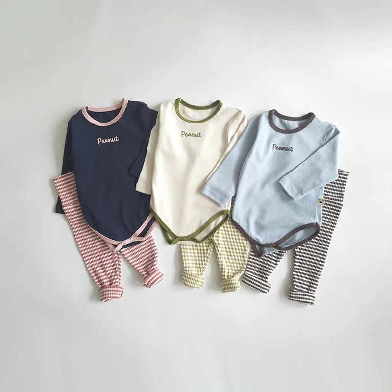 Soft Cotton Striped Baby Romper Set 3Pcs Top+ High Waist Pants +Headband Simple Style Cozy Infant Toddler Outfit Fall Spring
Soft Cotton Striped Baby Romper Set 3Pcs Top+ High Waist Pants +Headband Simple Style Cozy Infant Toddler Outfit Fall Spring