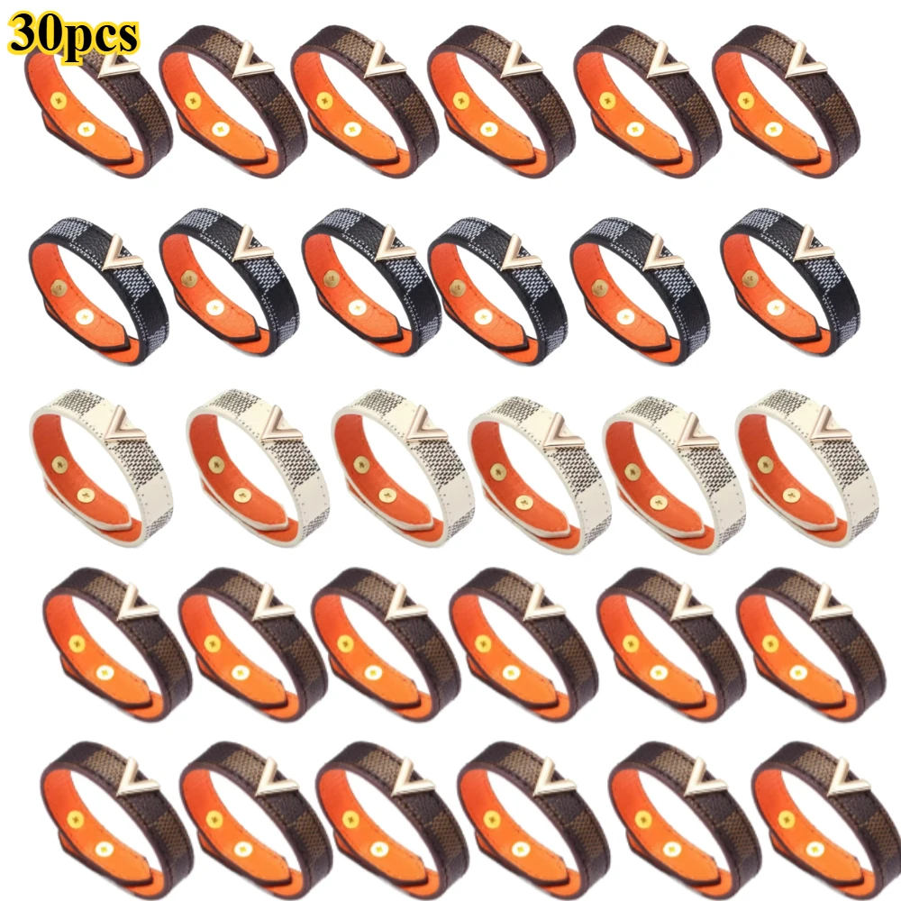 30PCS Renaissance Viking Medieval Cosplay Faux Leather Check Pattern Bracelets Retro Accessories Character Props Wholesale
30PCS Renaissance Viking Medieval Cosplay Faux Leather Check Pattern Bracelets Retro Accessories Character Props Wholesale