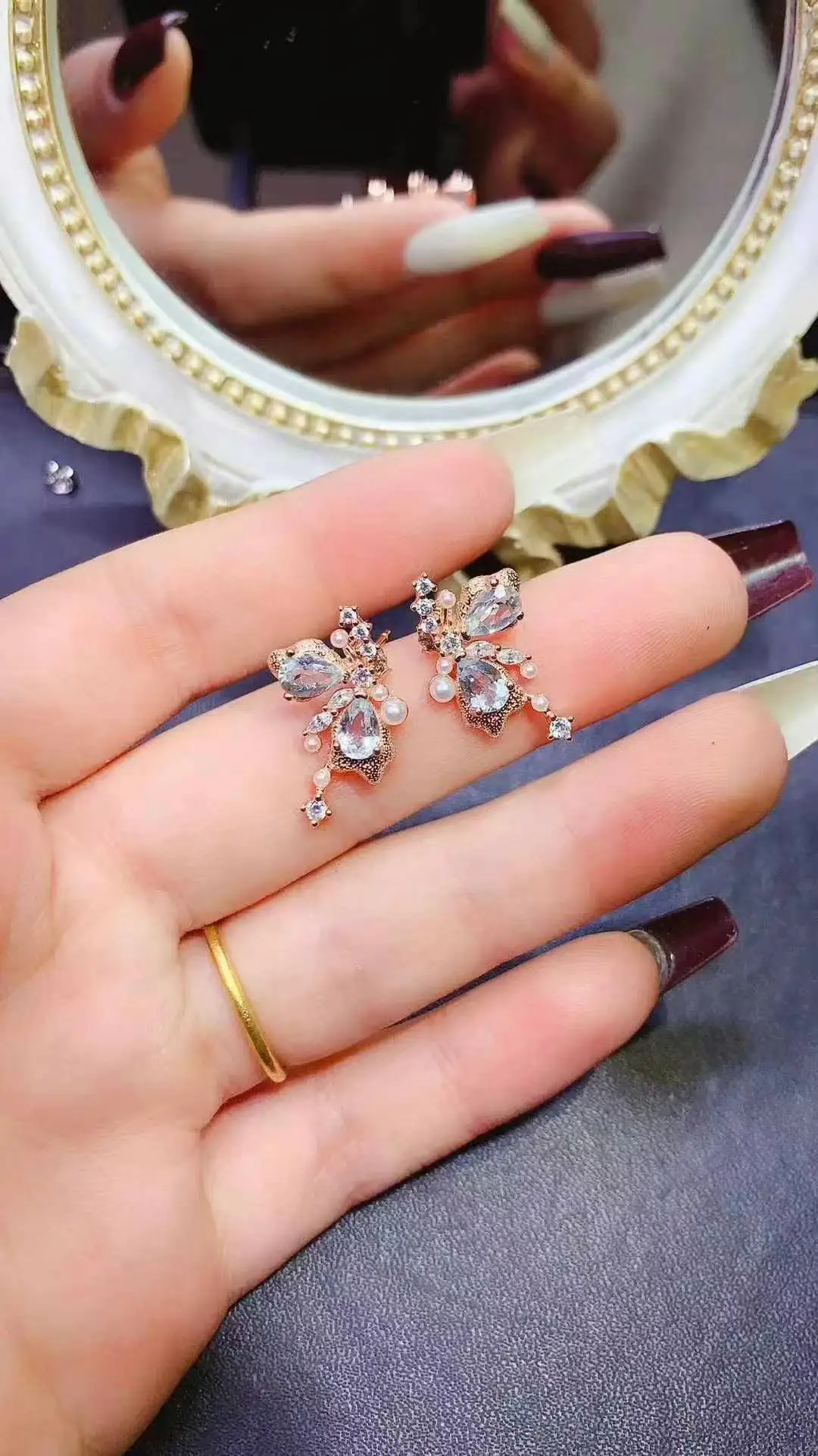 The Best Wedding Gift Natural Aquamarine Set 925 Sterling Silver,1pc Natural Aquamarine Ring,1pc Pendant,2pcs Earring
The Best Wedding Gift Natural Aquamarine Set 925 Sterling Silver,1pc Natural Aquamarine Ring,1pc Pendant,2pcs Earring