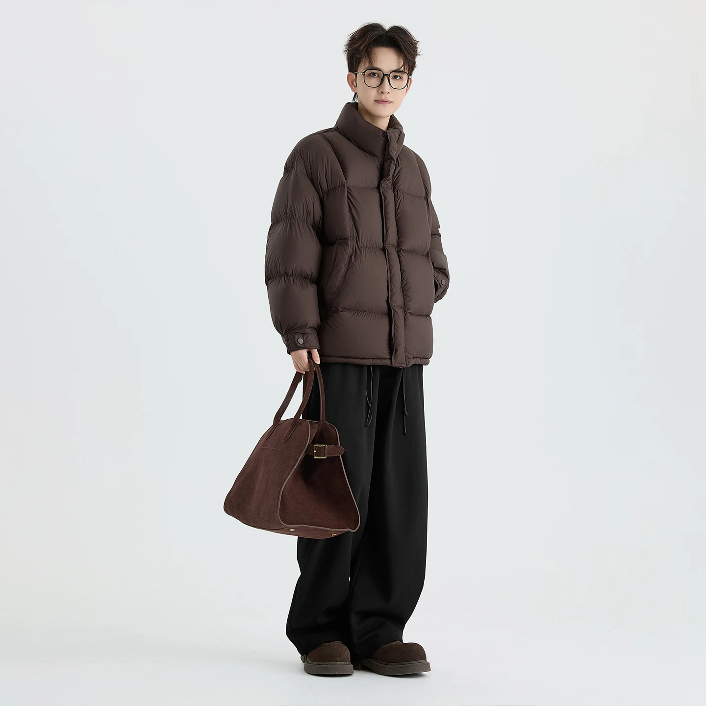 Мужская утепленная куртка-пуховик с воротником-стойкой в американском стиле, теплая зимняя повседневная куртка из полиэфирного волокна
Мужская утепленная куртка-пуховик с воротником-стойкой в американском стиле, теплая зимняя повседневная куртка из полиэфирного волокна