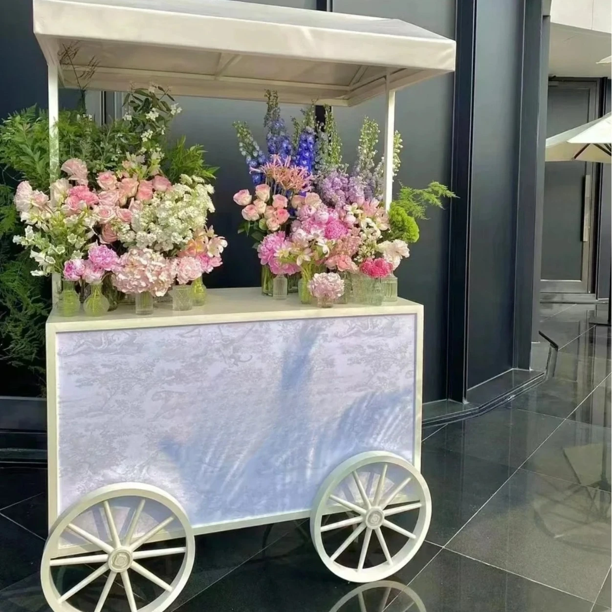 Customizable Wrought Iron Float Mall Commercial Event Display Stalls Snacks Snacks Drinks Night Market Stalls Push
Customizable Wrought Iron Float Mall Commercial Event Display Stalls Snacks Snacks Drinks Night Market Stalls Push