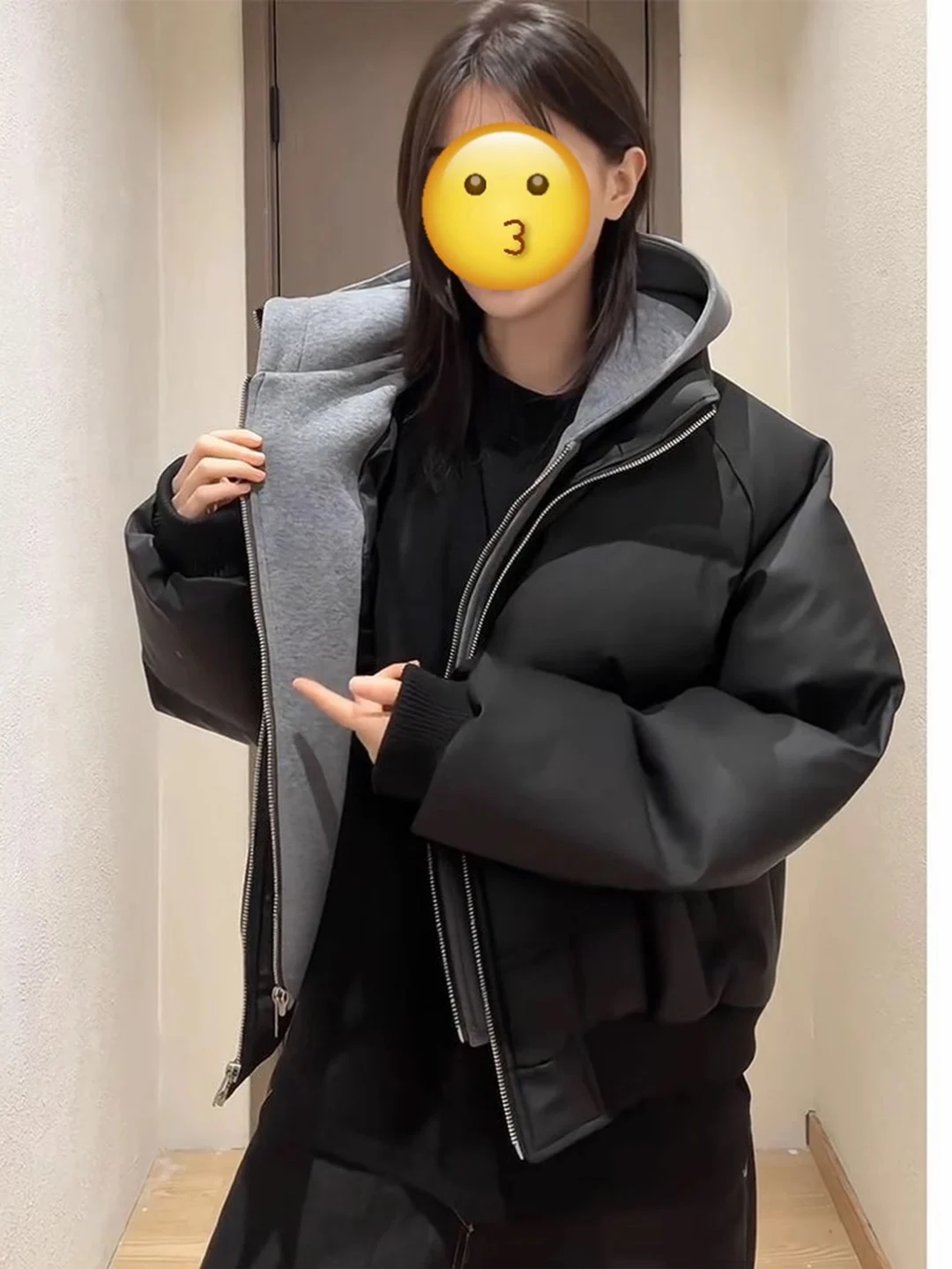 Мужская утепленная куртка из искусственной кожи и хлопка в американском стиле, с капюшоном, повседневная верхняя одежда для подростков
Мужская утепленная куртка из искусственной кожи и хлопка в американском стиле, с капюшоном, повседневная верхняя одежда для подростков