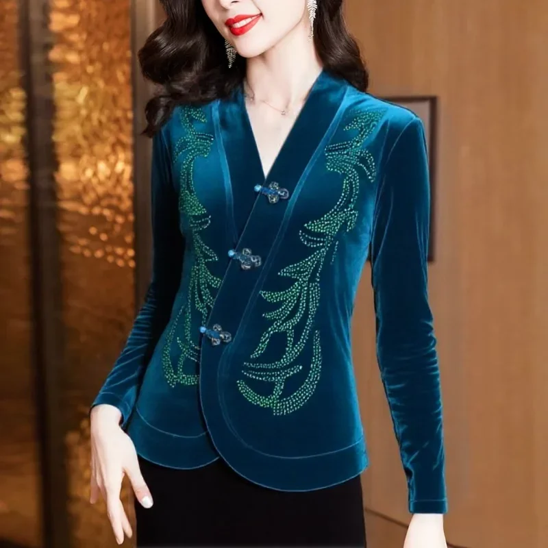 Chinese Style V-neck Cardigan for Women Spring Long-sleeved Versatile Temperament Base Shirt
Chinese Style V-neck Cardigan for Women Spring Long-sleeved Versatile Temperament Base Shirt