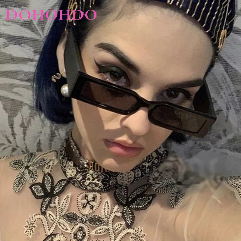 New Rectangle Frame Fashion Sunglasses Hip Hop Vintage Designer Wholesale Black Shades Glasses Luxury For Men And Women UV400
New Rectangle Frame Fashion Sunglasses Hip Hop Vintage Designer Wholesale Black Shades Glasses Luxury For Men And Women UV400