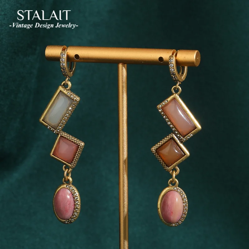 Vintage Pink Rose Quartz Drop Earrings Long For Woman Elegant Square Oval Natural Stone Antique Jewelry Gold Color Gift Luxury
Vintage Pink Rose Quartz Drop Earrings Long For Woman Elegant Square Oval Natural Stone Antique Jewelry Gold Color Gift Luxury
