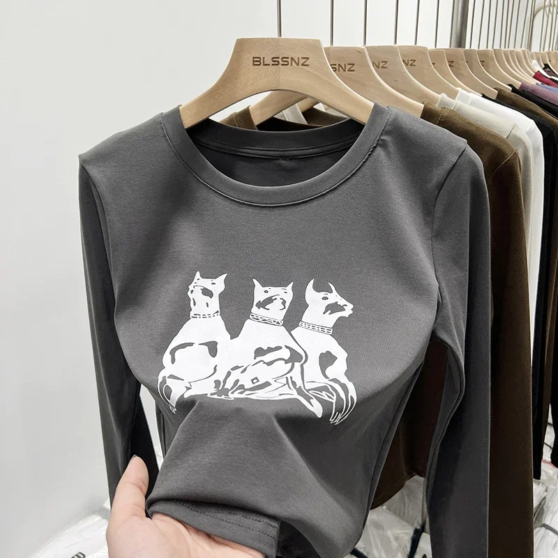 Универсальные облегающие топы, осенне-зимняя футболка, женские шикарные хлопковые футболки с длинными рукавами и круглым вырезом в корейском стиле, простые базовые футболки
Универсальные облегающие топы, осенне-зимняя футболка, женские шикарные хлопковые футболки с длинными рукавами и круглым вырезом в корейском стиле, простые базовые футболки