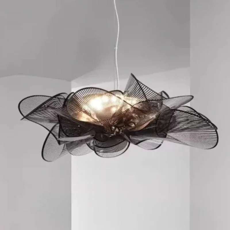 Nordic Black/White LED Ceiling Hanging Lamp Modern Flower Design Living Room Bedroom Study Restaurant Home Decor Pendant Lights
Nordic Black/White LED Ceiling Hanging Lamp Modern Flower Design Living Room Bedroom Study Restaurant Home Decor Pendant Lights