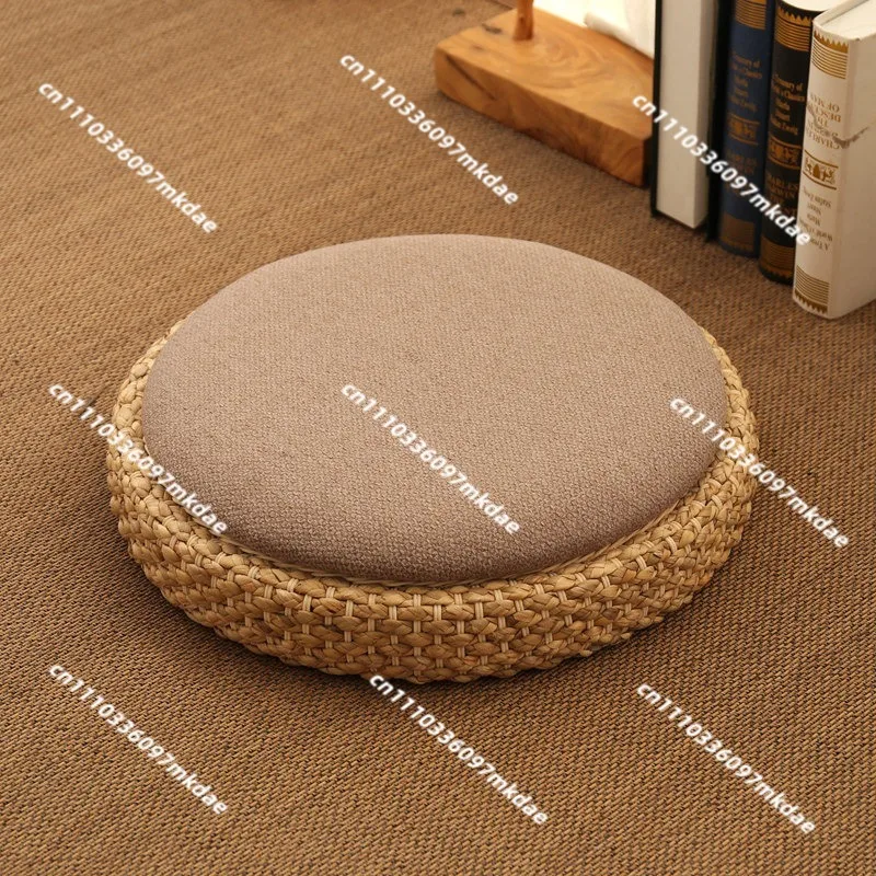 Tatami high-end rattan futon thickened meditation seat cushion on the ground
Tatami high-end rattan futon thickened meditation seat cushion on the ground
