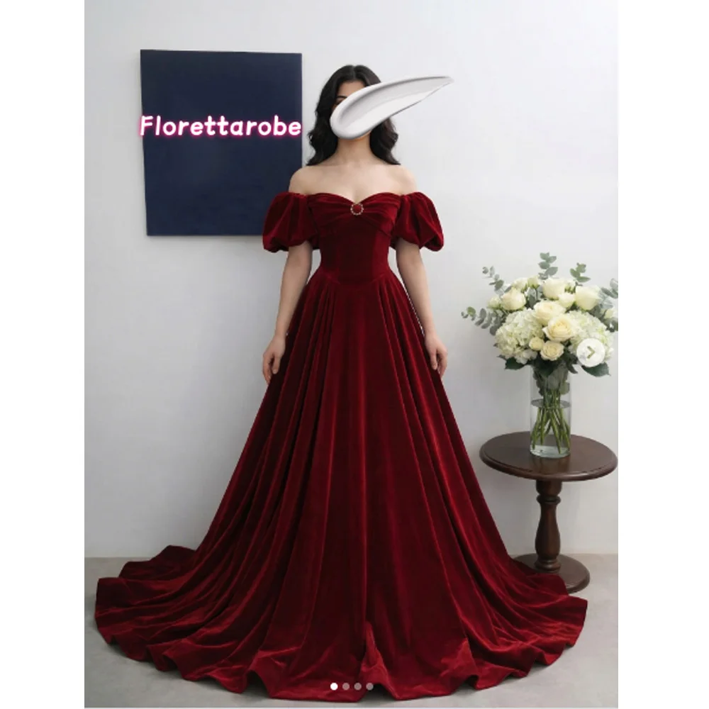 Customized Elegant Saudi Arabi Off The Shoulder Prom Dresses A-Line Ball Gown Beading Draped Long Velour Evening Dresses
Customized Elegant Saudi Arabi Off The Shoulder Prom Dresses A-Line Ball Gown Beading Draped Long Velour Evening Dresses