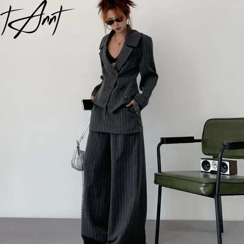 Tannt Women Blazer 2025 New Vintage Gray Striped Blazers Jacket For Women Fashion Casual Short Gray Striped Suit Coats
Tannt Women Blazer 2025 New Vintage Gray Striped Blazers Jacket For Women Fashion Casual Short Gray Striped Suit Coats