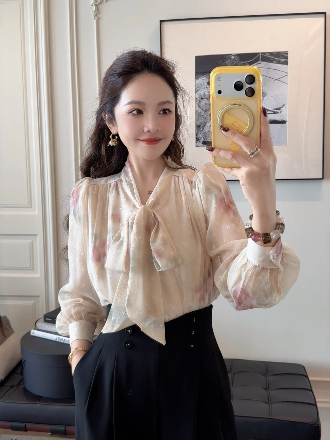 PINZIKO Women's Long Sve irt V-Ne Design Sense Bla Rabbit Ear Collar Belted Loose Fit French Sle Breathable Polyester
PINZIKO Women's Long Sve irt V-Ne Design Sense Bla Rabbit Ear Collar Belted Loose Fit French Sle Breathable Polyester