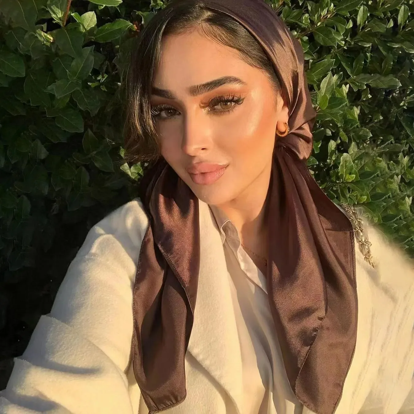 Solid Color Elastic Hijab Headband Hat Satin Curved Airplane Cap Fashionable All-Match Headwear Bonnet Hair Bonnet Turban
Solid Color Elastic Hijab Headband Hat Satin Curved Airplane Cap Fashionable All-Match Headwear Bonnet Hair Bonnet Turban