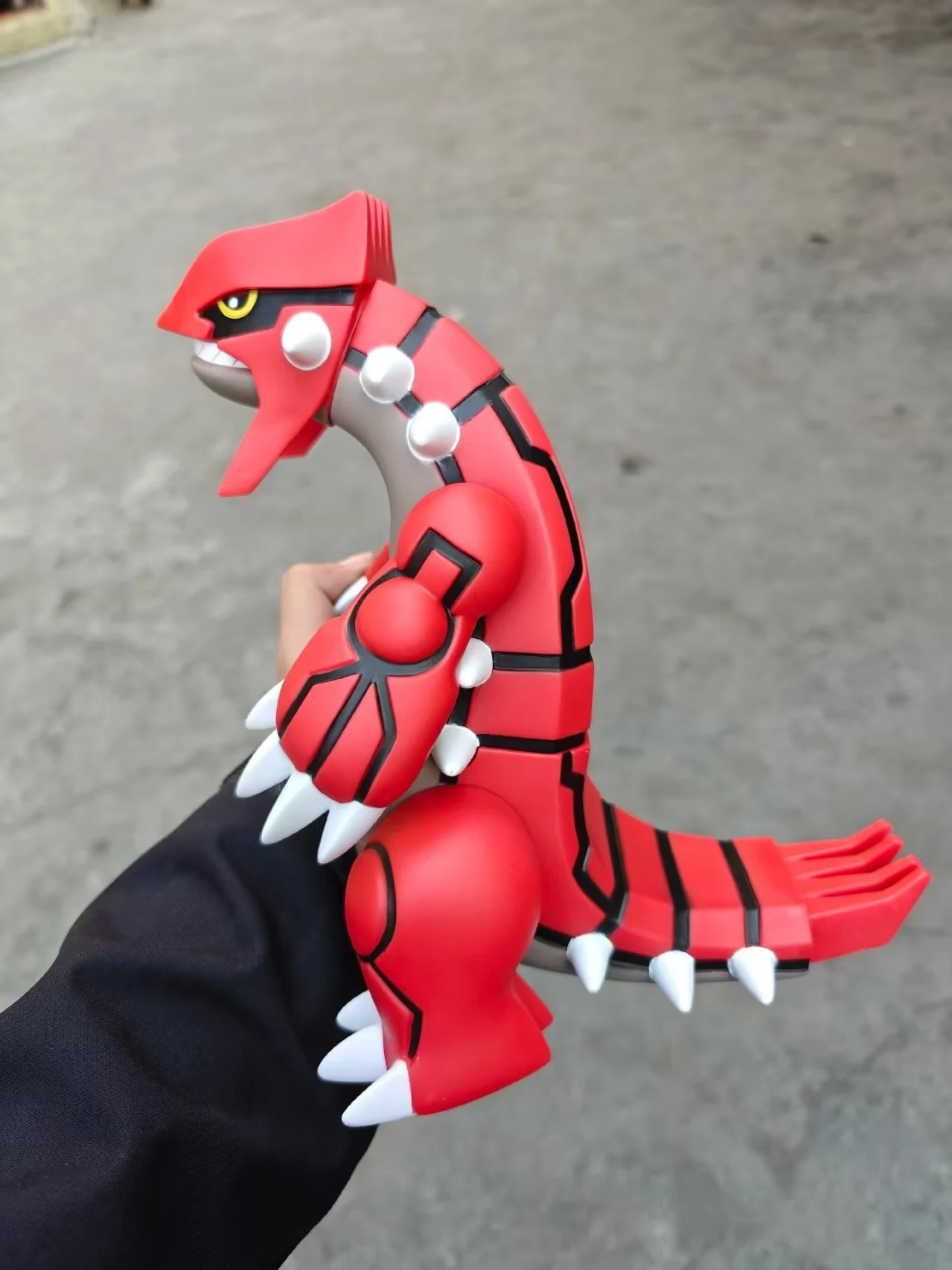Genuine Anime Peripherals Legend of The Elves Groudon Cute Action Figure Model Toys
Genuine Anime Peripherals Legend of The Elves Groudon Cute Action Figure Model Toys